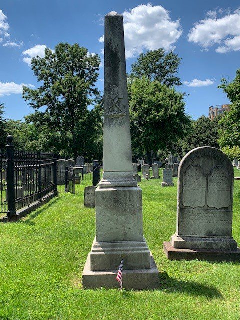 Obelisk marking the grave of U.S. Navy officer John Thomas Newton in Alexandria’s Presbyterian Cemetery.