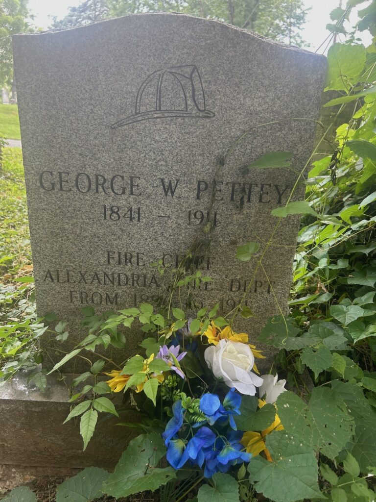 Gravestone of Chief George W. Petty at Bethel Cemetery in Alexandria, Virginia
